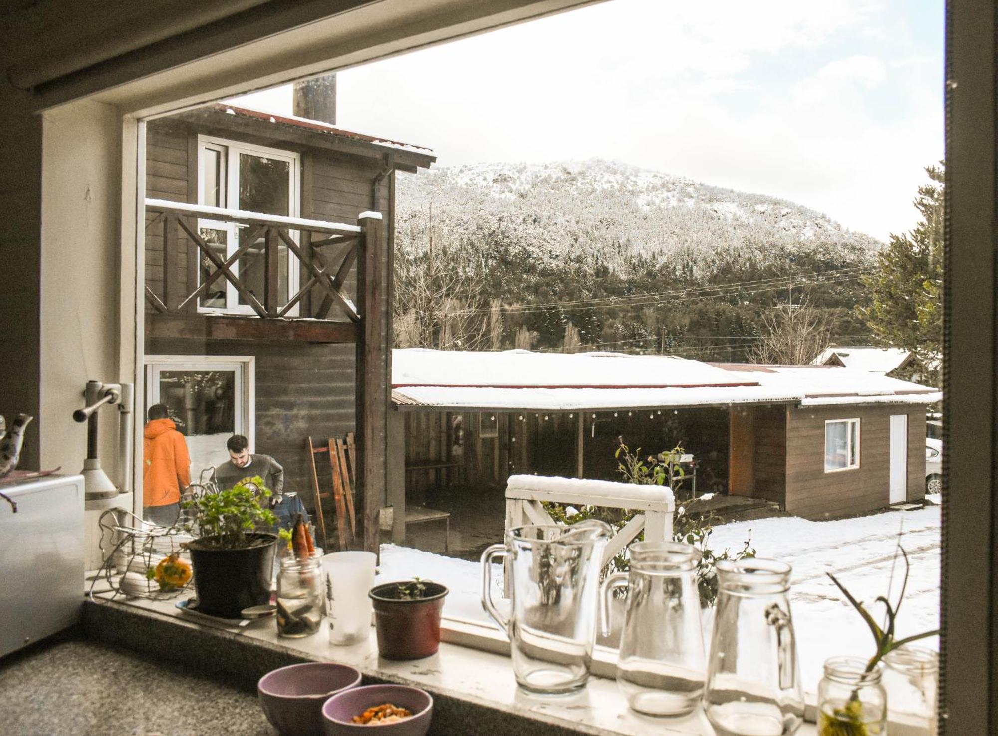 Indomito Hostel Bariloche Buitenkant foto